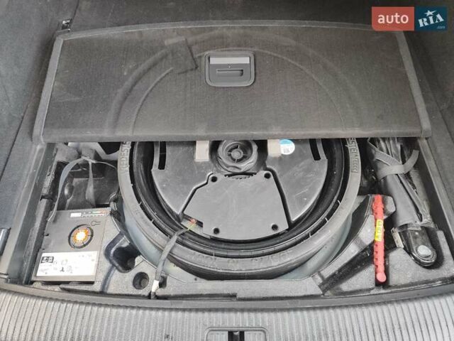 Білий Ауді Ку 5, об'ємом двигуна 1.98 л та пробігом 49 тис. км за 39900 $, фото 11 на Automoto.ua