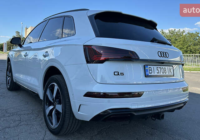 Белый Ауди Ку 5, объемом двигателя 1.98 л и пробегом 7 тыс. км за 42999 $, фото 7 на Automoto.ua