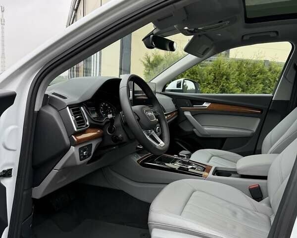 Ауди Ку 5 2023 в Виннице на Automoto.ua Белый Ауди Ку 5, объемом двигателя 1.98 л и пробегом 11 тыс. км за 34400 $, фото 21 на Automoto.ua