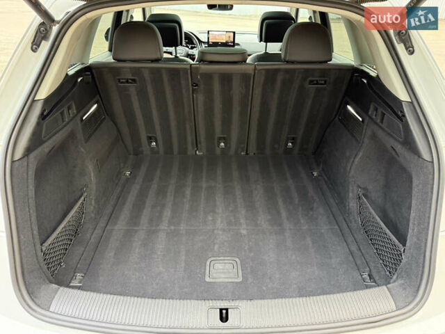 Белый Ауди Ку 5, объемом двигателя 1.98 л и пробегом 80 тыс. км за 38500 $, фото 21 на Automoto.ua