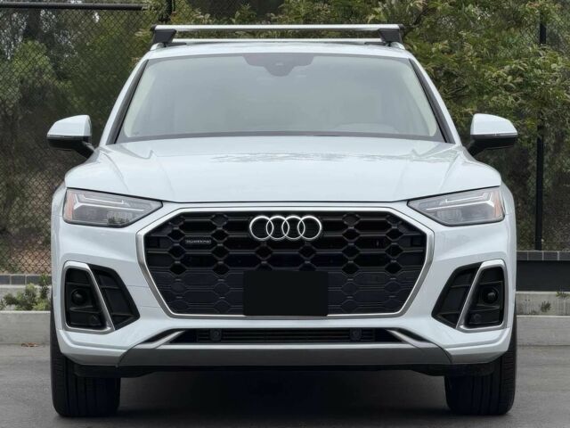 Білий Ауді Ку 5, об'ємом двигуна 2 л та пробігом 17 тис. км за 28900 $, фото 1 на Automoto.ua