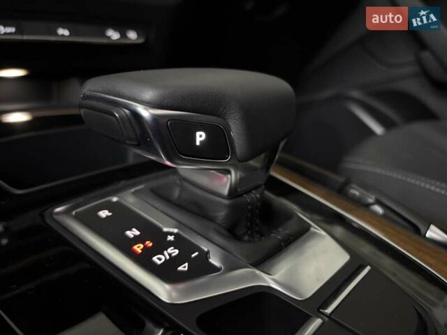 Білий Ауді Ку 5, об'ємом двигуна 2 л та пробігом 22 тис. км за 46500 $, фото 17 на Automoto.ua