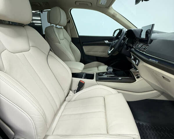 Ауди Ку 5 2023 в Одессе на Automoto.ua Белый Ауди Ку 5, объемом двигателя 1.98 л и пробегом 29 тыс. км за 44500 $, фото 19 на Automoto.ua