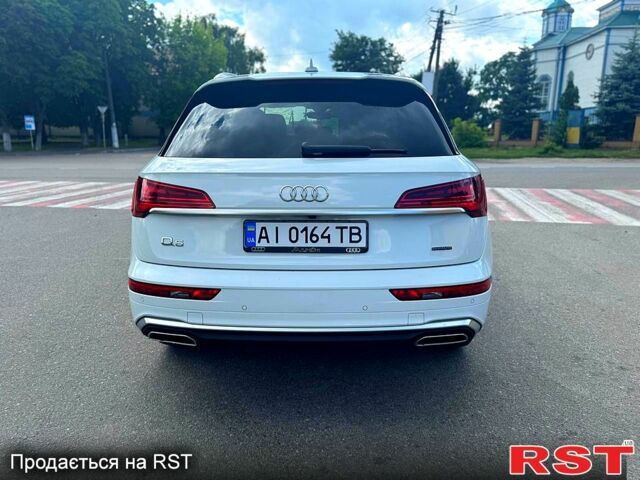 Білий Ауді Ку 5, об'ємом двигуна 2 л та пробігом 15 тис. км за 36000 $, фото 3 на Automoto.ua