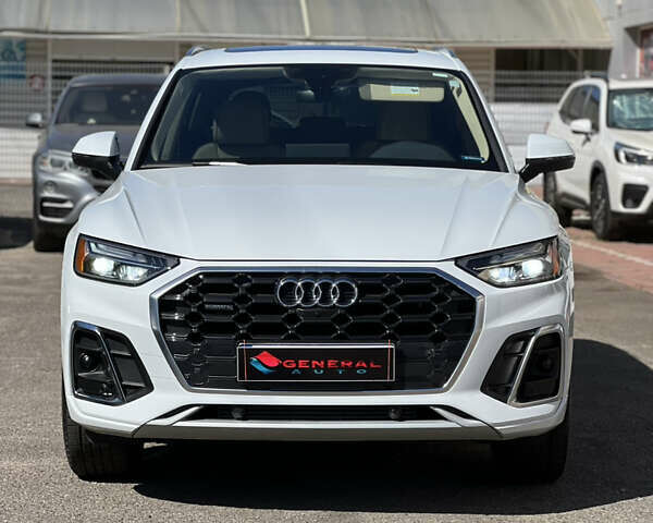 Белый Ауди Ку 5, объемом двигателя 1.98 л и пробегом 15 тыс. км за 41500 $, фото 2 на Automoto.ua