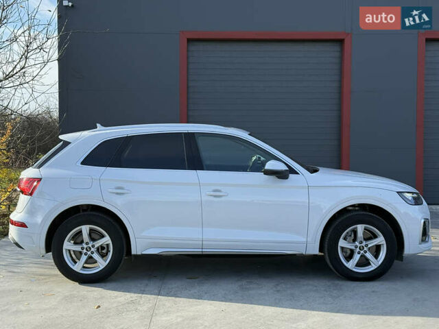 Ауді Ку 5 2023 у Барышевке на Automoto.ua Білий Ауді Ку 5, об'ємом двигуна 1.98 л та пробігом 22 тис. км за 37900 $, фото 9 на Automoto.ua