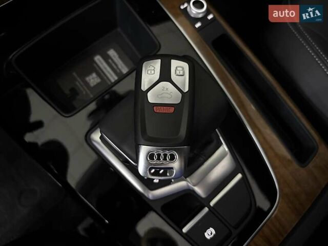 Білий Ауді Ку 5, об'ємом двигуна 2 л та пробігом 22 тис. км за 46500 $, фото 18 на Automoto.ua