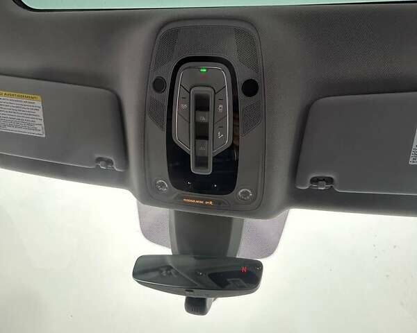 Білий Ауді Ку 5, об'ємом двигуна 1.98 л та пробігом 75 тис. км за 43900 $, фото 26 на Automoto.ua