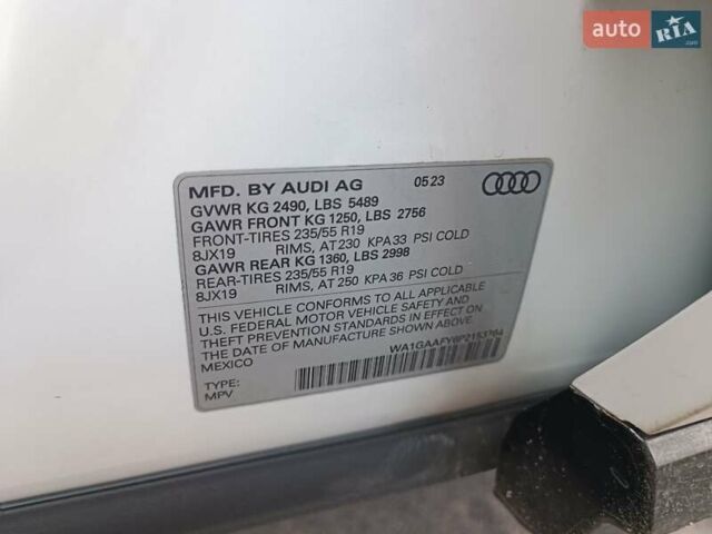 Ауди Ку 5 2023 в Львове на Automoto.ua Белый Ауди Ку 5, объемом двигателя 1.98 л и пробегом 24 тыс. км за 35000 $, фото 25 на Automoto.ua