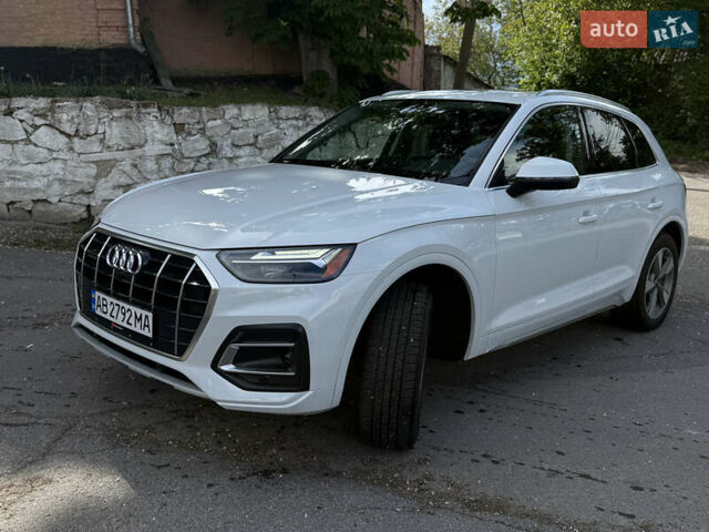 Білий Ауді Ку 5, об'ємом двигуна 1.98 л та пробігом 13 тис. км за 42900 $, фото 2 на Automoto.ua