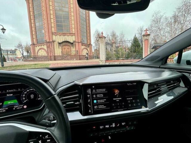 Білий Ауді Ку 5, об'ємом двигуна 0 л та пробігом 14 тис. км за 29600 $, фото 9 на Automoto.ua