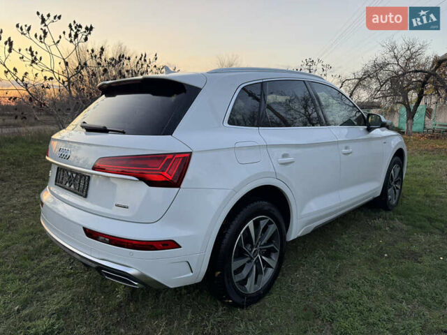 Белый Ауди Ку 5, объемом двигателя 1.98 л и пробегом 20 тыс. км за 36900 $, фото 7 на Automoto.ua