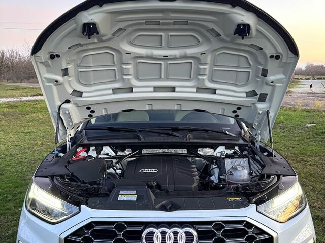 Белый Ауди Ку 5, объемом двигателя 2 л и пробегом 20 тыс. км за 36900 $, фото 9 на Automoto.ua