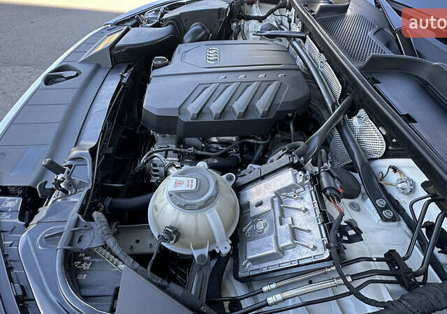 Белый Ауди Ку 5, объемом двигателя 1.98 л и пробегом 7 тыс. км за 42999 $, фото 159 на Automoto.ua
