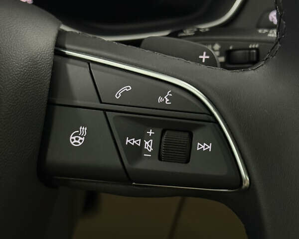 Ауди Ку 5 2023 в Одессе на Automoto.ua Белый Ауди Ку 5, объемом двигателя 1.98 л и пробегом 29 тыс. км за 44500 $, фото 31 на Automoto.ua