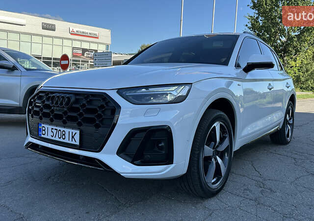 Белый Ауди Ку 5, объемом двигателя 1.98 л и пробегом 7 тыс. км за 42999 $, фото 37 на Automoto.ua