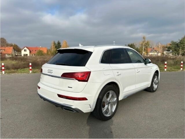 Ауди Ку 5 2023 в Ровно на Automoto.ua Белый Ауди Ку 5, объемом двигателя 2 л и пробегом 34 тыс. км за 24700 $, фото 21 на Automoto.ua
