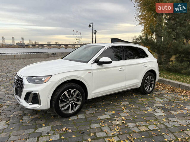 Белый Ауди Ку 5, объемом двигателя 2 л и пробегом 10 тыс. км за 42999 $, фото 1 на Automoto.ua