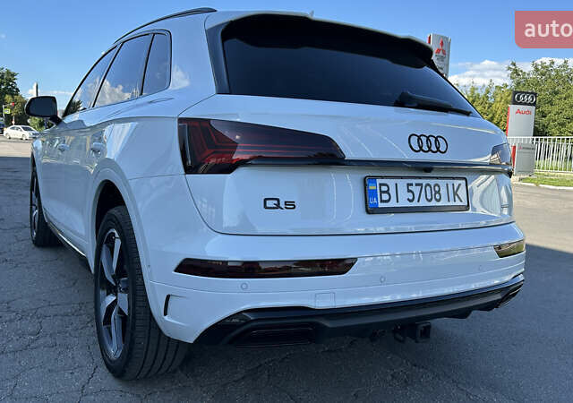 Белый Ауди Ку 5, объемом двигателя 1.98 л и пробегом 7 тыс. км за 42999 $, фото 8 на Automoto.ua