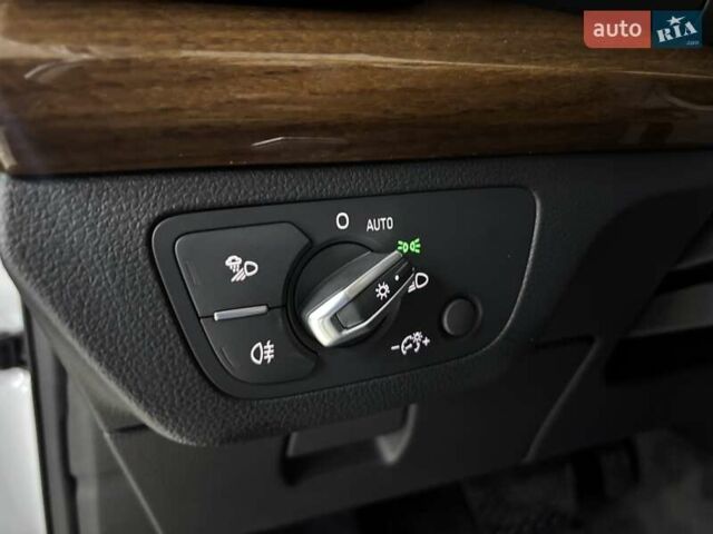 Білий Ауді Ку 5, об'ємом двигуна 2 л та пробігом 22 тис. км за 46500 $, фото 12 на Automoto.ua