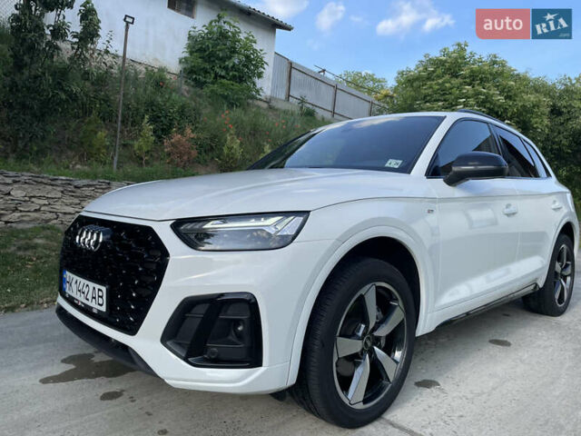 Белый Ауди Ку 5, объемом двигателя 2 л и пробегом 16 тыс. км за 40500 $, фото 10 на Automoto.ua