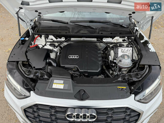 Белый Ауди Ку 5, объемом двигателя 1.98 л и пробегом 80 тыс. км за 38500 $, фото 20 на Automoto.ua