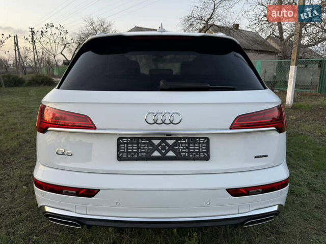Белый Ауди Ку 5, объемом двигателя 1.98 л и пробегом 20 тыс. км за 36900 $, фото 9 на Automoto.ua