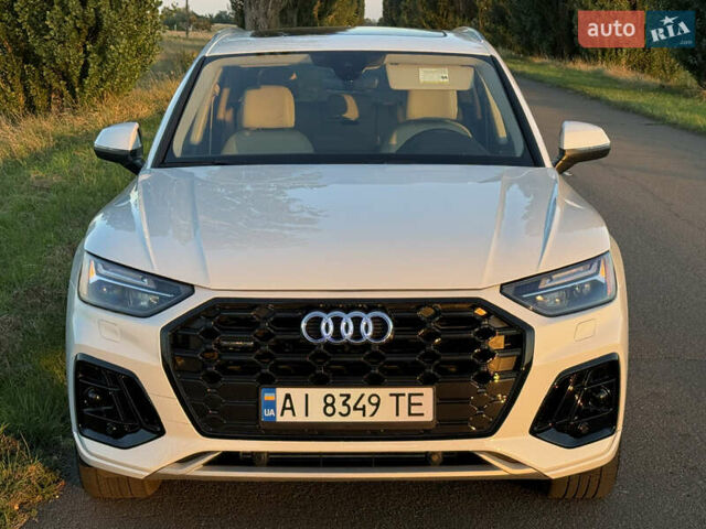 Белый Ауди Ку 5, объемом двигателя 1.98 л и пробегом 30 тыс. км за 35500 $, фото 6 на Automoto.ua