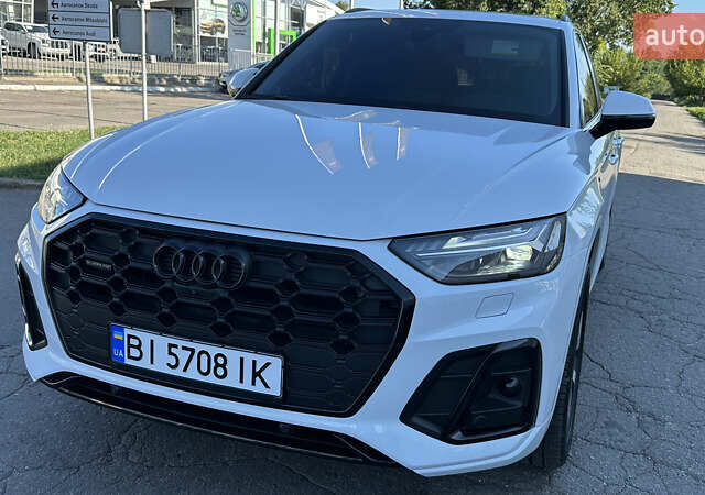Белый Ауди Ку 5, объемом двигателя 1.98 л и пробегом 7 тыс. км за 42999 $, фото 28 на Automoto.ua