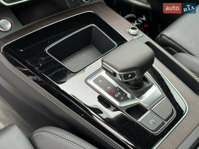 Ауди Ку 5 2023 в Одессе на Automoto.ua Белый Ауди Ку 5, объемом двигателя 1.98 л и пробегом 36 тыс. км за 38000 $, фото 18 на Automoto.ua