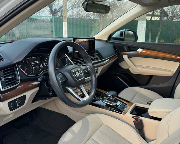 Белый Ауди Ку 5, объемом двигателя 1.98 л и пробегом 20 тыс. км за 36900 $, фото 25 на Automoto.ua