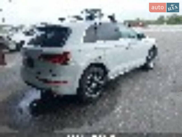 Белый Ауди Ку 5, объемом двигателя 2 л и пробегом 78 тыс. км за 17250 $, фото 7 на Automoto.ua