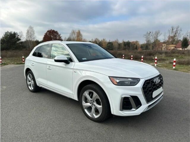 Ауди Ку 5 2023 в Ровно на Automoto.ua Белый Ауди Ку 5, объемом двигателя 2 л и пробегом 34 тыс. км за 24700 $, фото 1 на Automoto.ua
