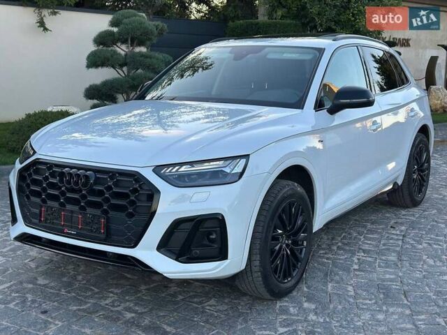 Белый Ауди Ку 5, объемом двигателя 1.98 л и пробегом 19 тыс. км за 36000 $, фото 6 на Automoto.ua