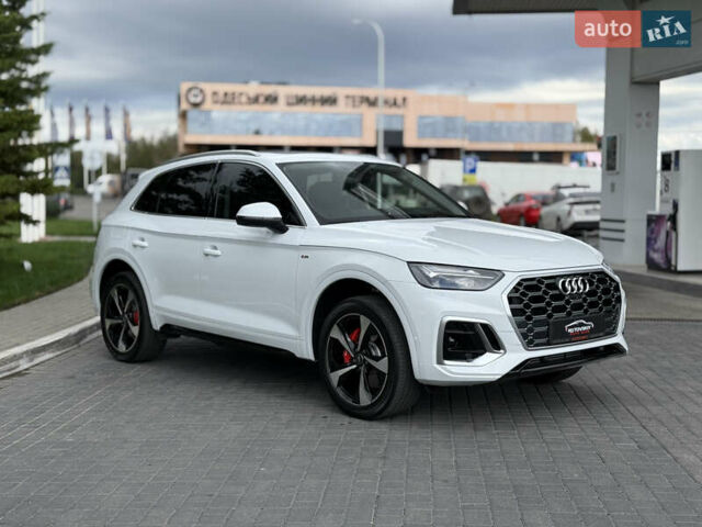 Ауди Ку 5 2023 в Одессе на Automoto.ua Белый Ауди Ку 5, объемом двигателя 1.98 л и пробегом 36 тыс. км за 38000 $, фото 2 на Automoto.ua