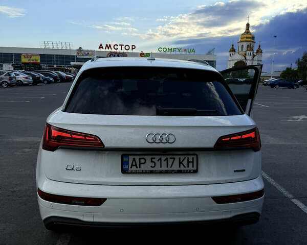 Белый Ауди Ку 5, объемом двигателя 1.98 л и пробегом 27 тыс. км за 45000 $, фото 1 на Automoto.ua