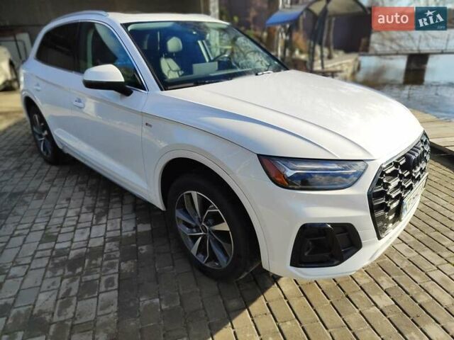 Білий Ауді Ку 5, об'ємом двигуна 1.98 л та пробігом 49 тис. км за 39900 $, фото 1 на Automoto.ua