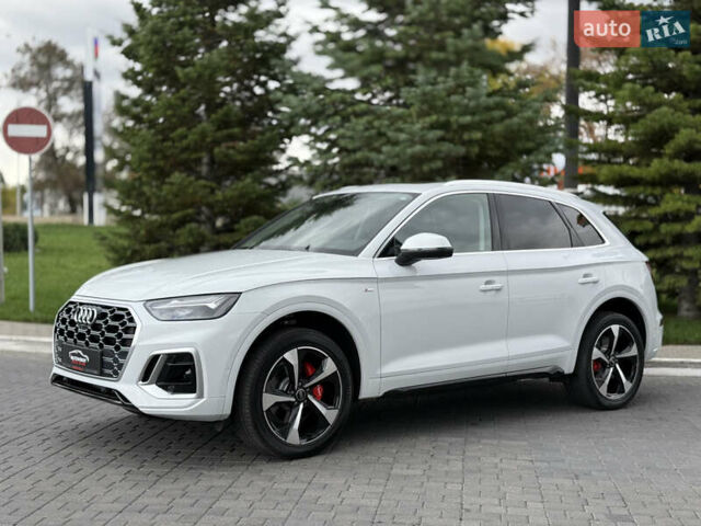 Ауди Ку 5 2023 в Одессе на Automoto.ua Белый Ауди Ку 5, объемом двигателя 1.98 л и пробегом 36 тыс. км за 38000 $, фото 3 на Automoto.ua