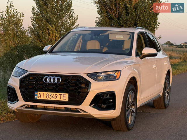 Белый Ауди Ку 5, объемом двигателя 1.98 л и пробегом 30 тыс. км за 35500 $, фото 4 на Automoto.ua