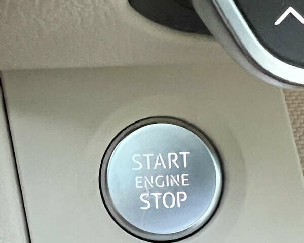 Белый Ауди Ку 5, объемом двигателя 1.98 л и пробегом 15 тыс. км за 41500 $, фото 48 на Automoto.ua