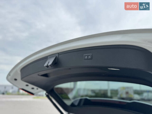 Ауди Ку 5 2023 в Ровно на Automoto.ua Белый Ауди Ку 5, объемом двигателя 1.98 л и пробегом 28 тыс. км за 35000 $, фото 48 на Automoto.ua