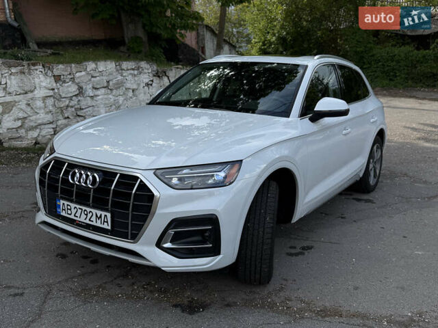 Білий Ауді Ку 5, об'ємом двигуна 1.98 л та пробігом 13 тис. км за 42900 $, фото 56 на Automoto.ua