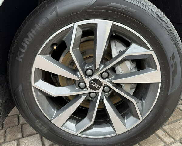 Ауди Ку 5 2023 в Львове на Automoto.ua Белый Ауди Ку 5, объемом двигателя 2 л и пробегом 16 тыс. км за 39500 $, фото 30 на Automoto.ua