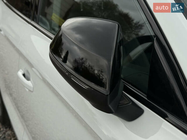 Білий Ауді Ку 5, об'ємом двигуна 1.98 л та пробігом 18 тис. км за 39500 $, фото 11 на Automoto.ua