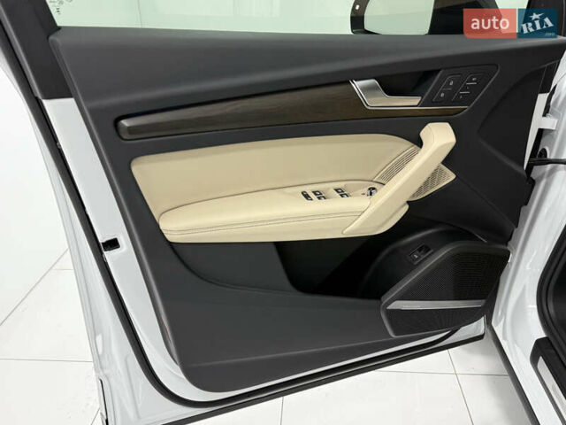 Ауди Ку 5 2023 в Одессе на Automoto.ua Белый Ауди Ку 5, объемом двигателя 1.98 л и пробегом 29 тыс. км за 44500 $, фото 40 на Automoto.ua