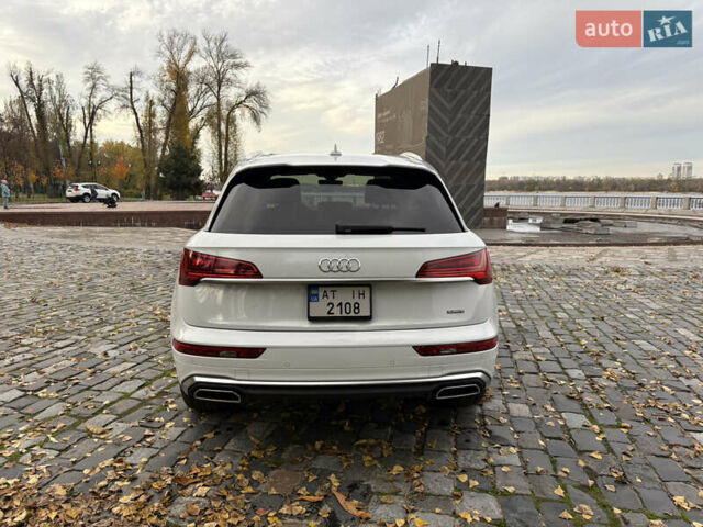 Белый Ауди Ку 5, объемом двигателя 2 л и пробегом 10 тыс. км за 42999 $, фото 3 на Automoto.ua