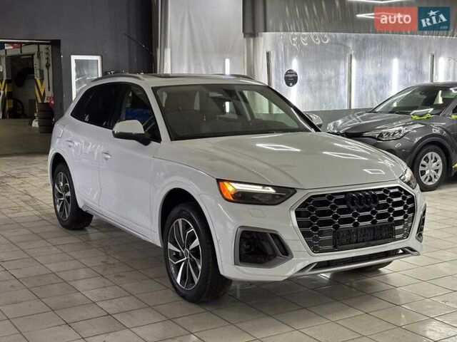 Білий Ауді Ку 5, об'ємом двигуна 2 л та пробігом 22 тис. км за 46500 $, фото 1 на Automoto.ua