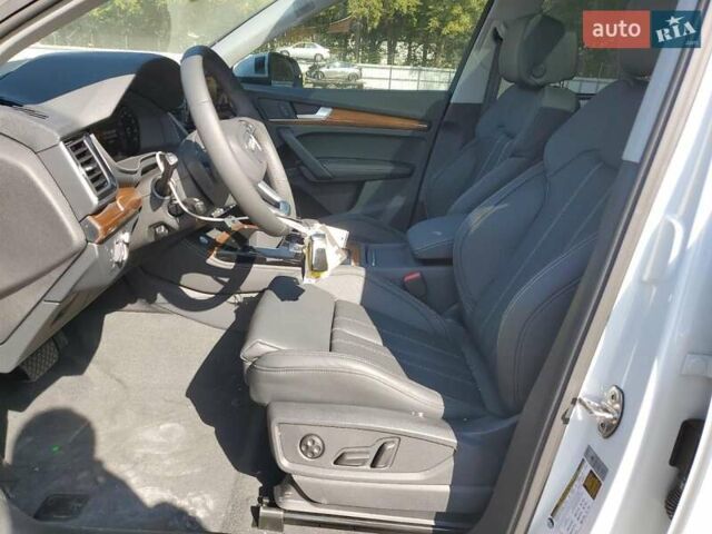 Білий Ауді Ку 5, об'ємом двигуна 2 л та пробігом 1 тис. км за 34000 $, фото 6 на Automoto.ua