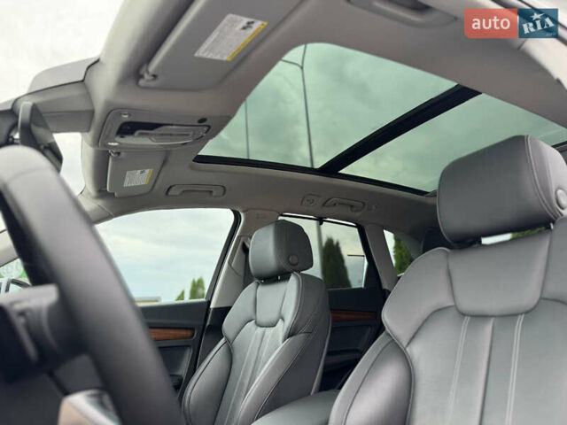 Белый Ауди Ку 5, объемом двигателя 1.98 л и пробегом 29 тыс. км за 32899 $, фото 45 на Automoto.ua