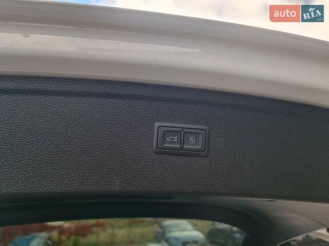 Ауди Ку 5 2023 в Львове на Automoto.ua Белый Ауди Ку 5, объемом двигателя 1.98 л и пробегом 24 тыс. км за 35000 $, фото 27 на Automoto.ua